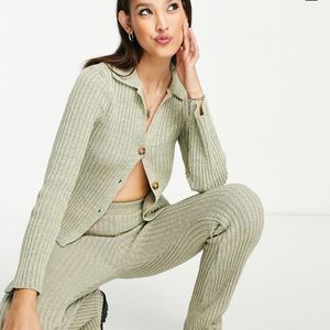 Asos Design Knitted Button Front Top with Collar in Space Dye Sz 6